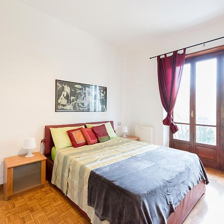 Ferienwohnung Casa Dei Puzzle - Jigsaw House Turin Exterior foto